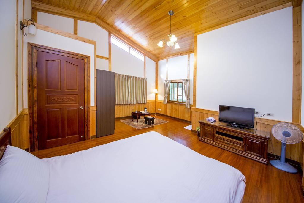 Huansan Hotel Nantou Exterior photo