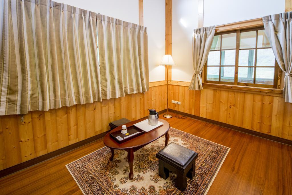 Huansan Hotel Nantou Exterior photo