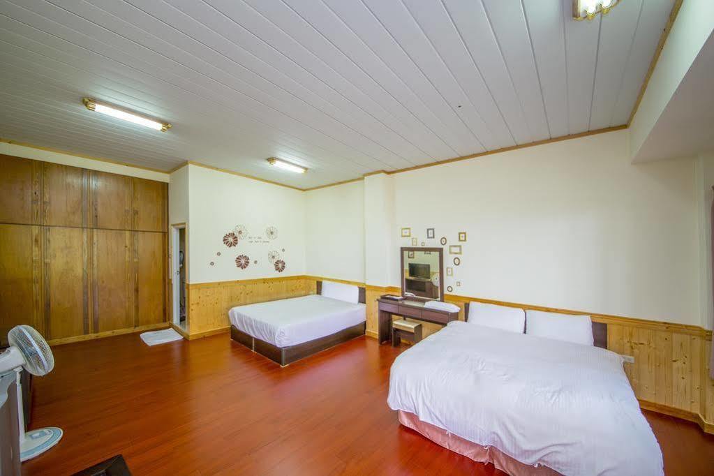 Huansan Hotel Nantou Exterior photo